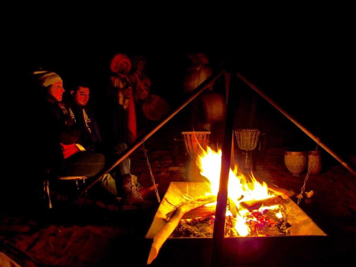 Hotel Erg Chebbi Dunes Desert Camp Merzouga Zewnętrze zdjęcie