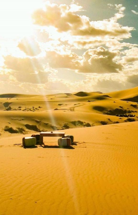 Hotel Erg Chebbi Dunes Desert Camp Merzouga Zewnętrze zdjęcie