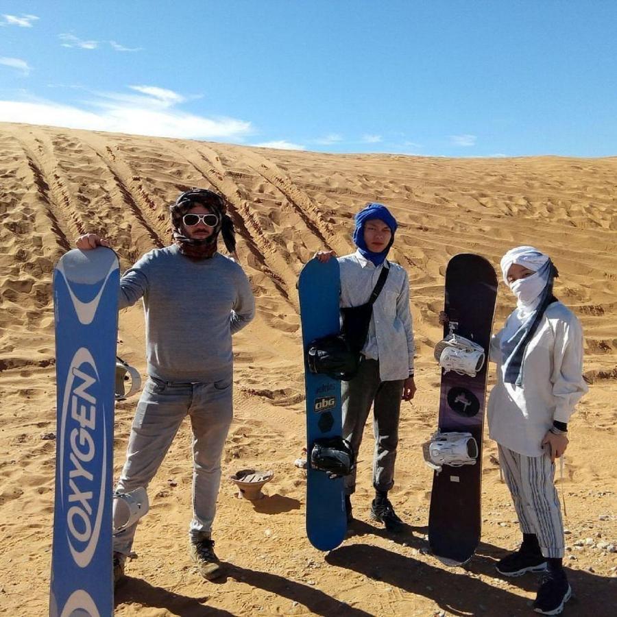 Hotel Erg Chebbi Dunes Desert Camp Merzouga Zewnętrze zdjęcie