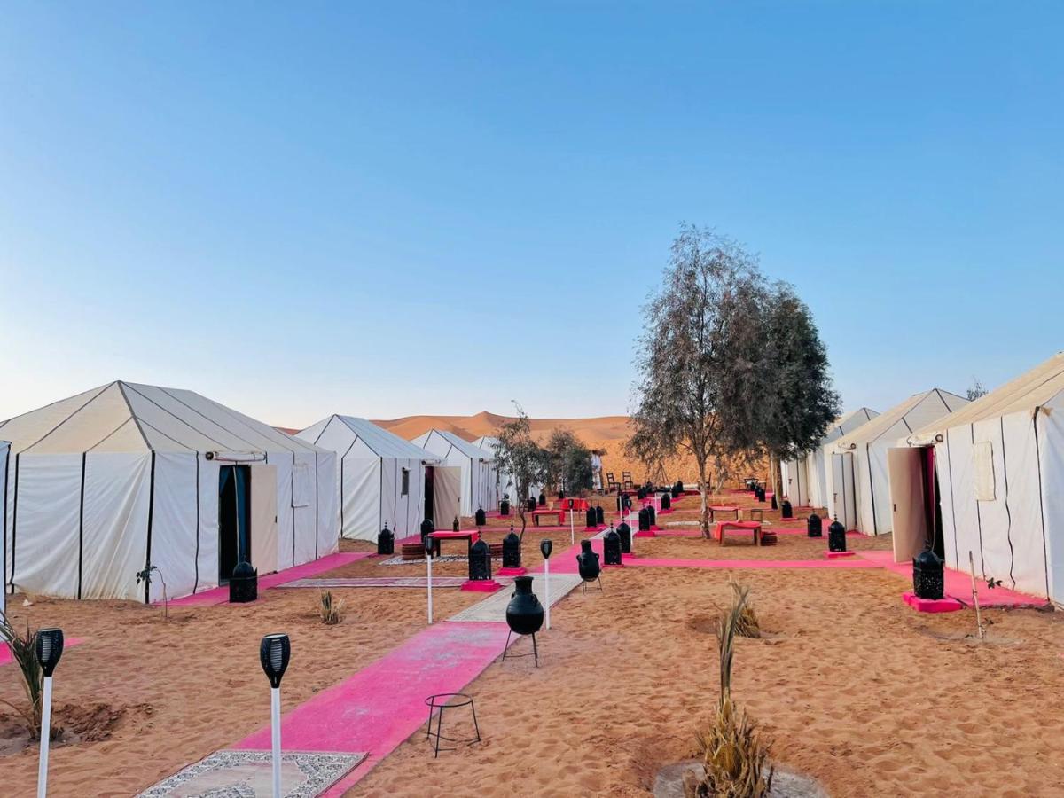 Hotel Erg Chebbi Dunes Desert Camp Merzouga Zewnętrze zdjęcie