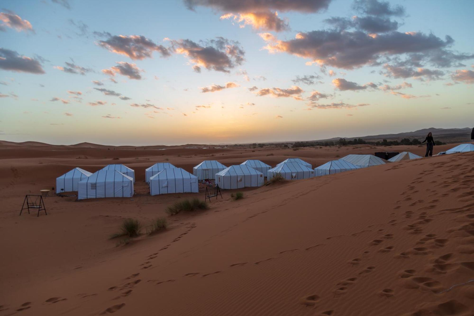 Hotel Erg Chebbi Dunes Desert Camp Merzouga Zewnętrze zdjęcie